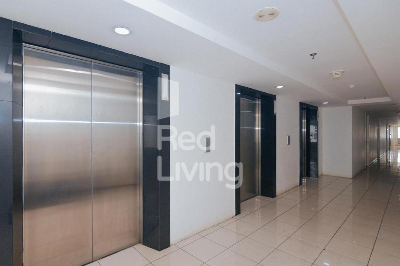 Redliving Apartemen Bassura City - Aokla Property Tower Dahlia Jakarta Bagian luar foto